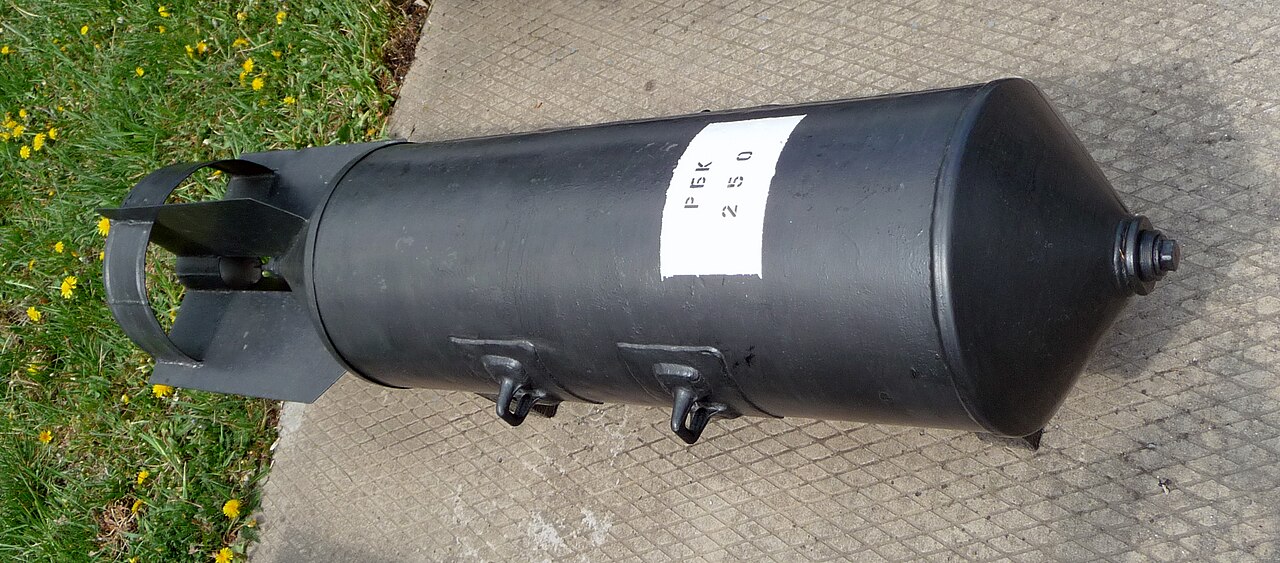 RBK250 cassette bomb G1.jpg